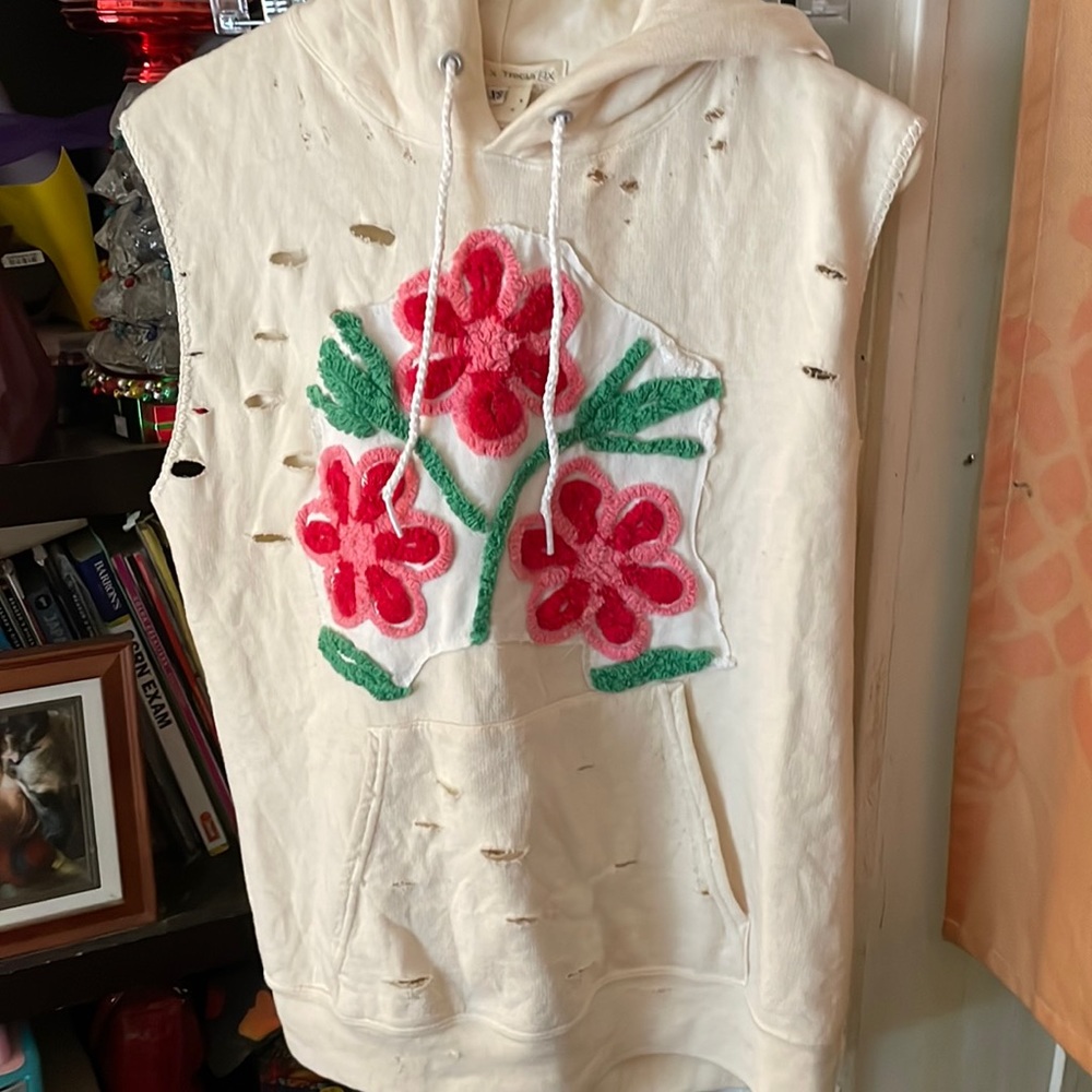 83 - NWT Free People Tricia Fix Collaborative Hoodie - Size XS